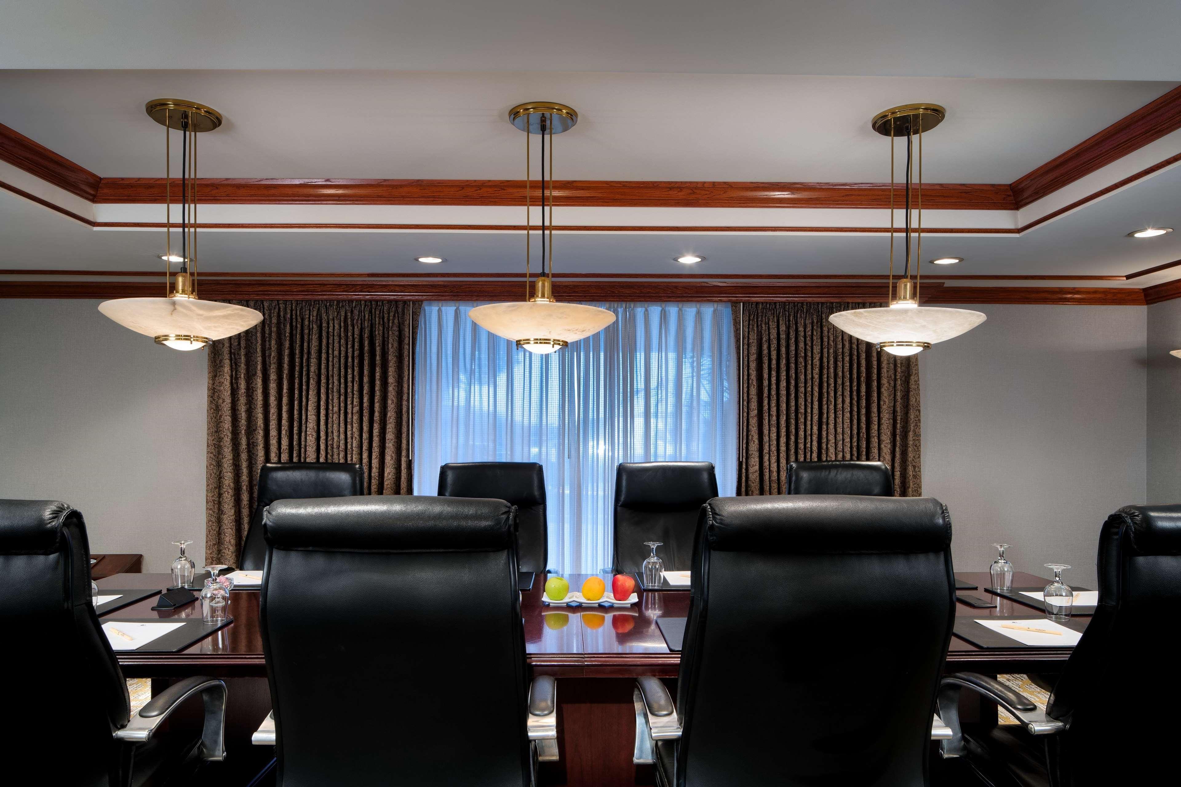 Doubletree By Hilton Airport Hotel Philadelphia