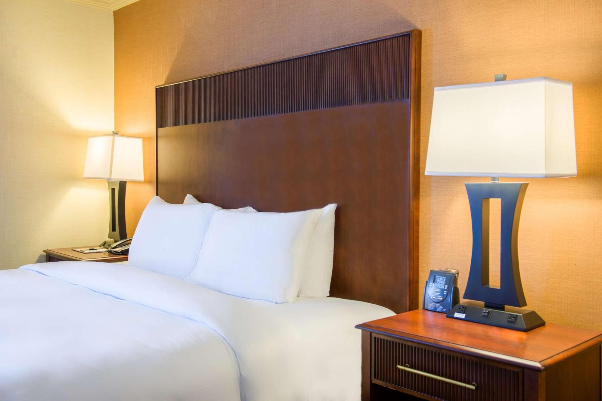 Doubletree By Hilton Airport 4* Philadelphia